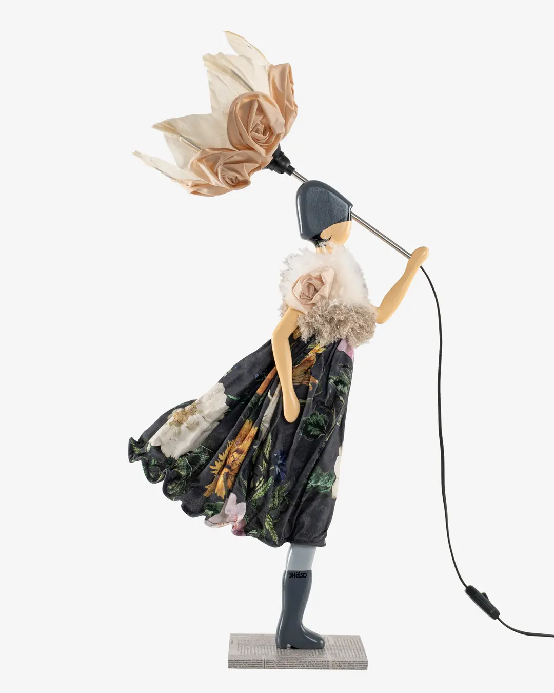SKITSO-blooming-girl-tsiala-blooming-girl-xl-floorlamp-tablelamp-handmade-in-greece-flower